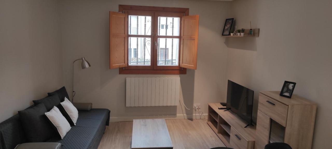 Apartamento Con Encanto En Casco Historico De Burgos Luaran gambar