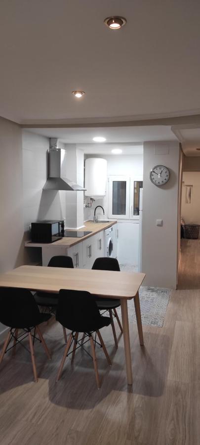 Apartamento Con Encanto En Casco Historico De Burgos Luaran gambar