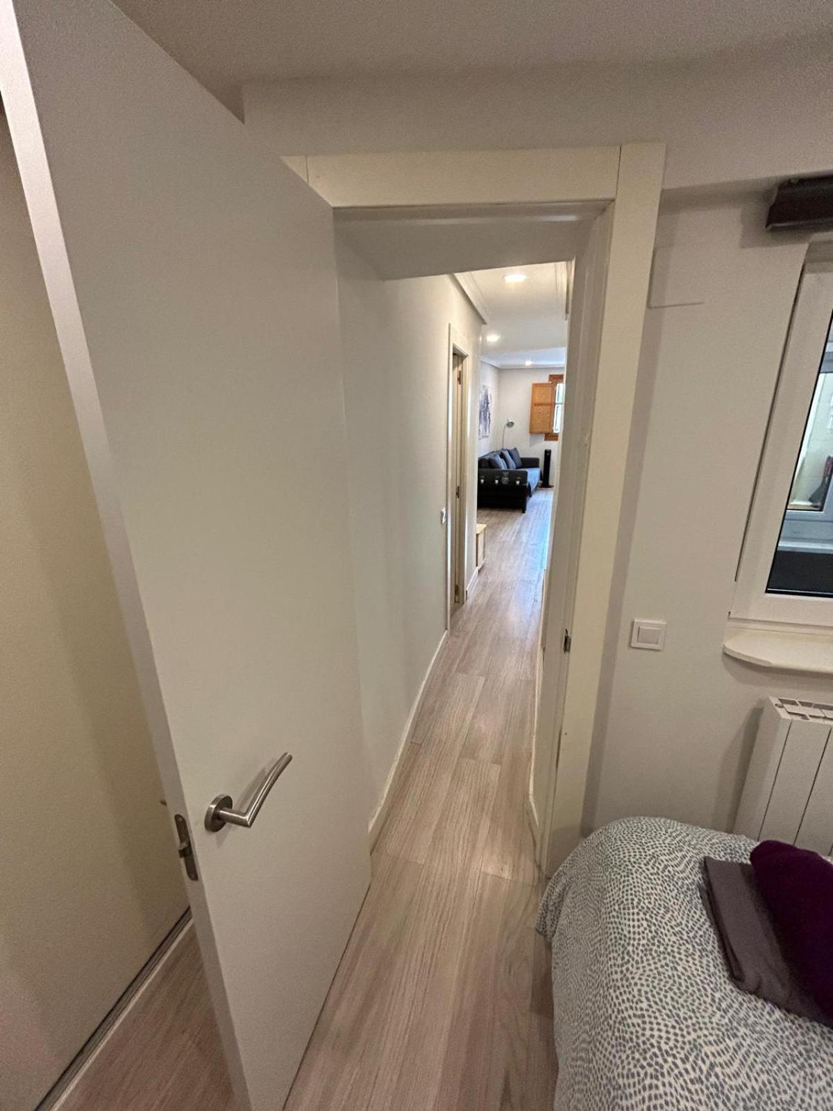 Apartamento Con Encanto En Casco Historico De Burgos Luaran gambar