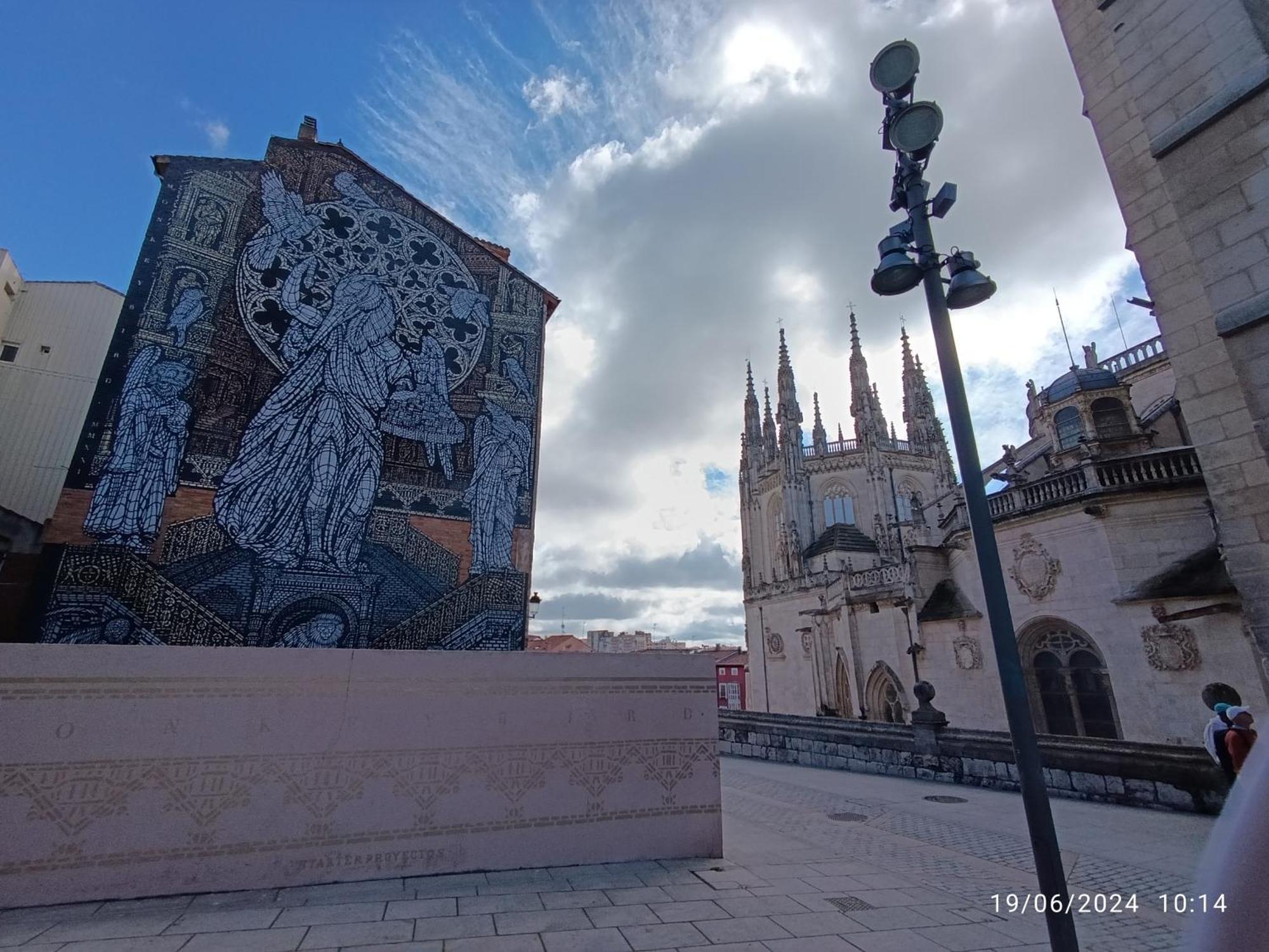Apartamento Con Encanto En Casco Historico De Burgos Luaran gambar